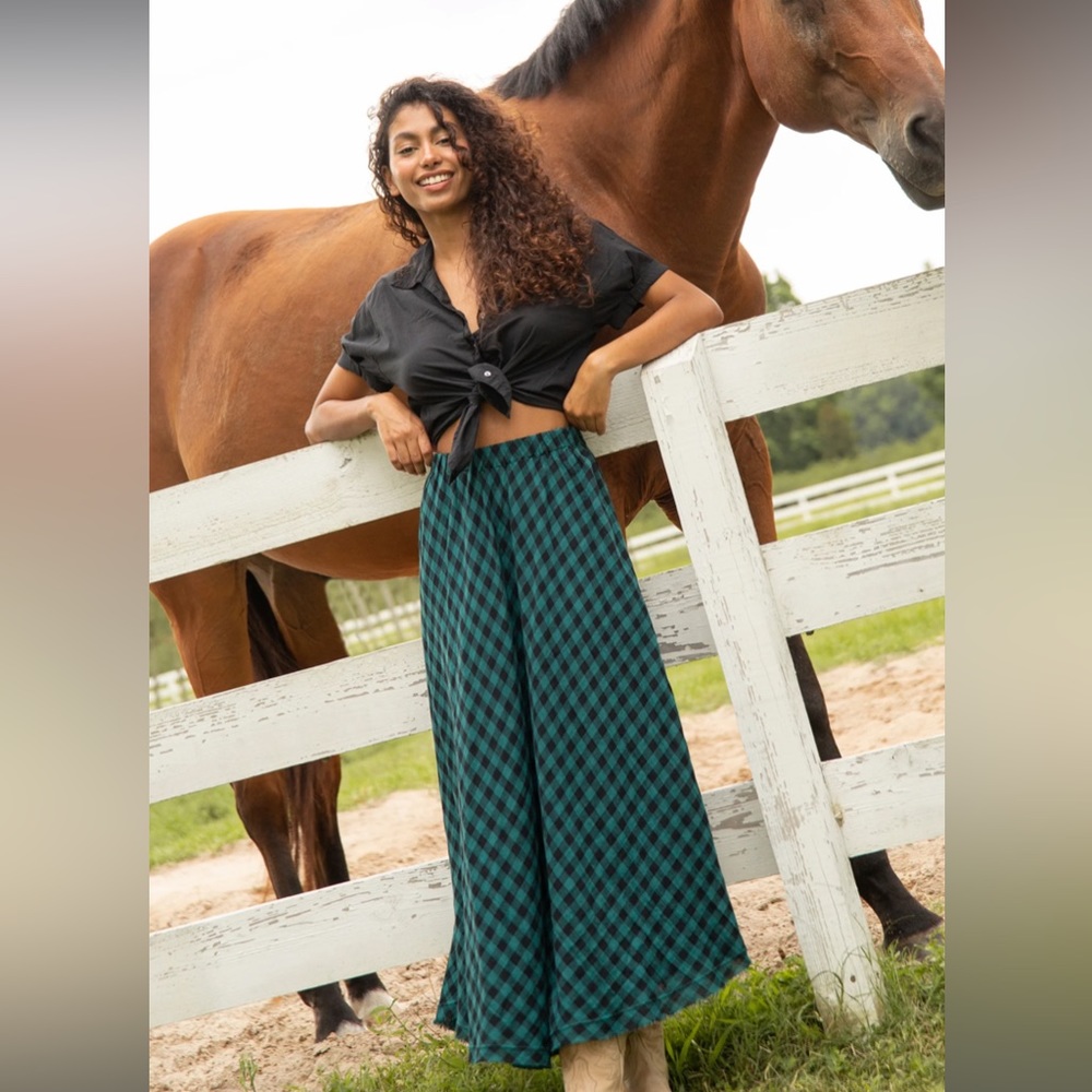 Maisy Plaid Maxi Skirt, Natural Life, Small, GUC